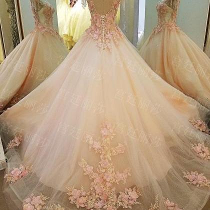 Luxury Colorful Ball Gown Tulle Wedding Dresses..