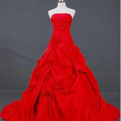 Charming Noble A Line Strapless Chapel Train Red..