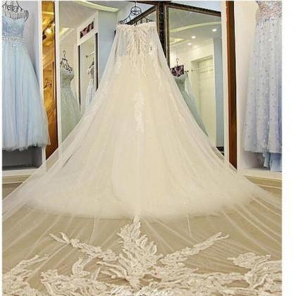 Graceful Lace Wedding Dresses A-Lin..