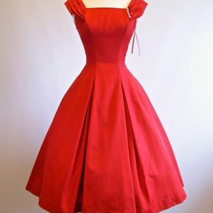 1950s Vintage Ball Gown Homecoming Dresses Red..