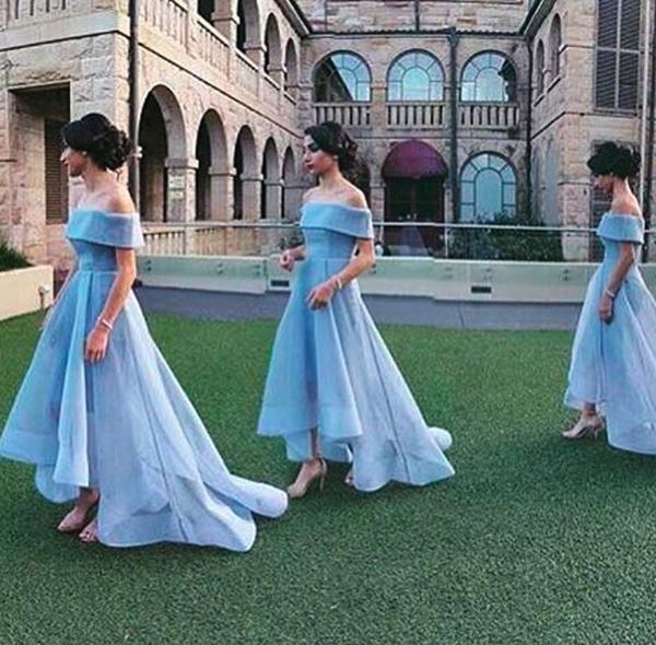 Baby Blue Ball Gown Bridesmaid Dresses 2018 Straplss Sleeveless