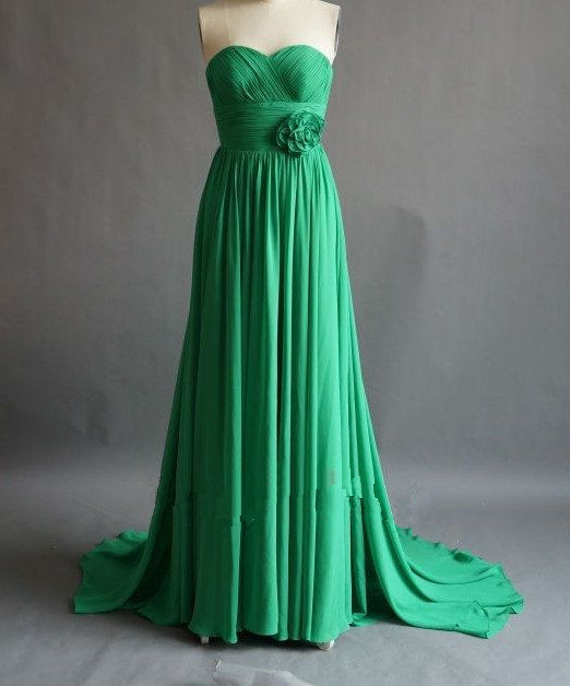 pretty green bridesmaid dresses