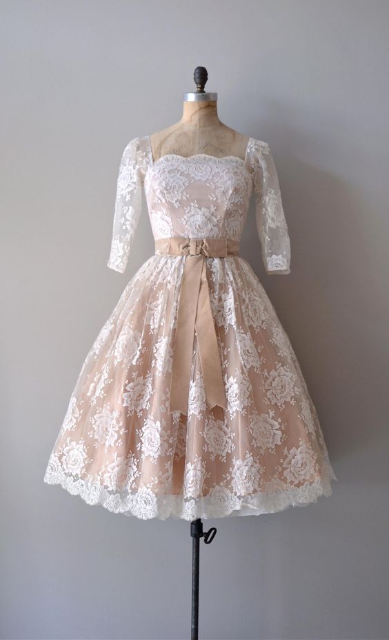 retro lace dress