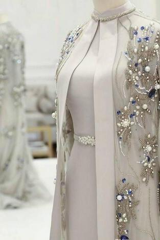 Gorgeous Beaded Mother Of The Bride Dresses With Long Sleeves Pearls Plus Size Wedding Guest Dress Crystals High Neck Evening Gowns