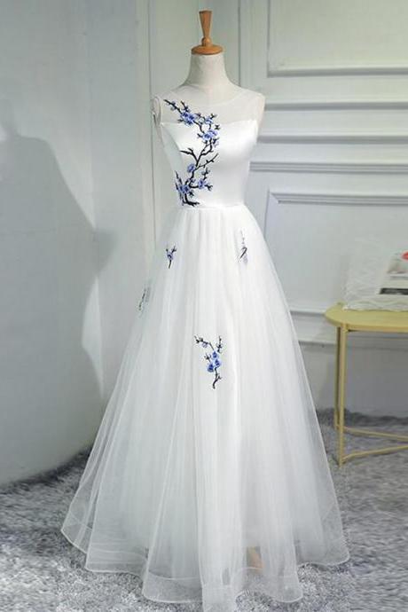 2018 Ivory Prom Dress Modest Cheap Long Prom Dress
