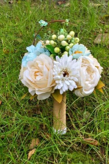 New Arrival Wedding Bouquet Handmade Flowers White and Beige and Blue Bridal Bouquet Wedding bouquets