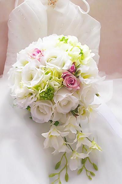 New Arrival Wedding Bouquet Handmade Flowers White and Pink Teardrop Cascade Bridal Bouquet Wedding bouquets